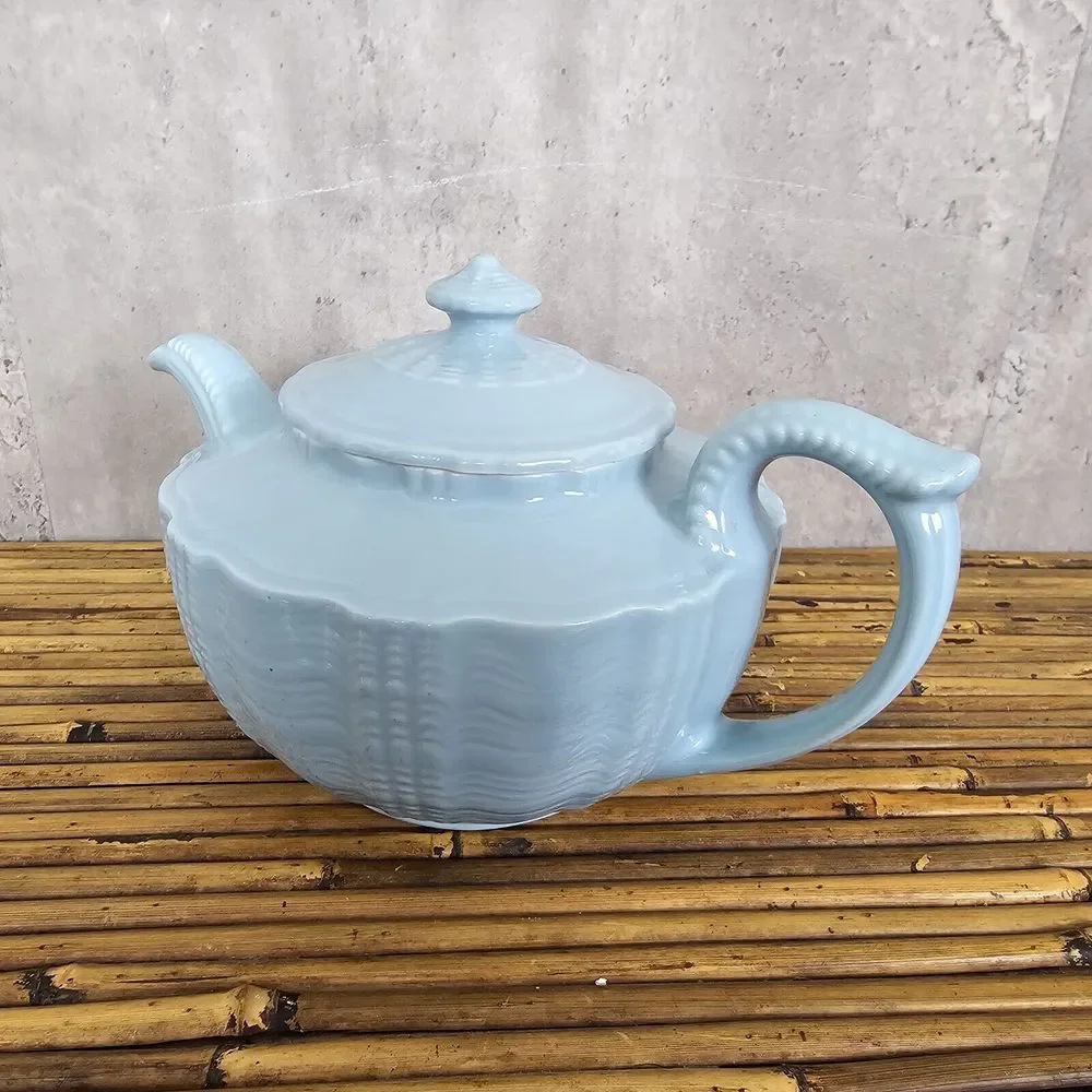 Vintage 40s Hall Birch Light Blue‎ Spice Teapot Darby Pattern Victorian Style